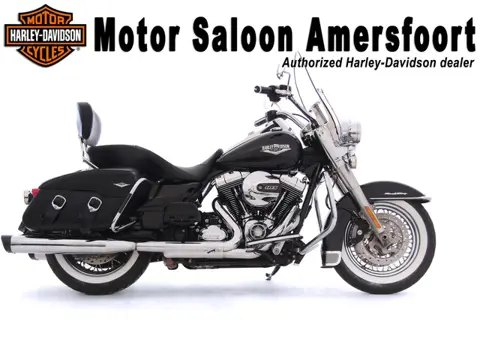 Harley-Davidson FLHRC ROAD KING CLASSIC/ ROADKING BTW-MOTOR!