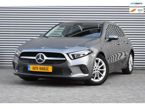 Mercedes-Benz A-klasse 200, Airco, Ecc, Cruise, Sfeer, Navi, Camera, Pdc, Lmv.