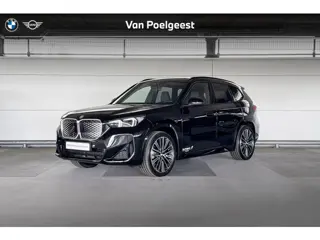 BMW iX1 eDrive20 67 kWh M Sport Edition | M Sportpakket | Premium Pack | Travel Pack | Trekhaak | Hu