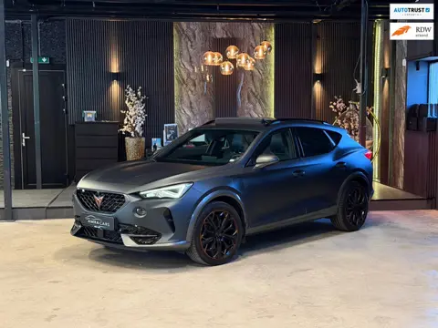 CUPRA Formentor 1.4 e-Hybrid VZ Copper Edition|PANO|KUIP|BOMVOL!