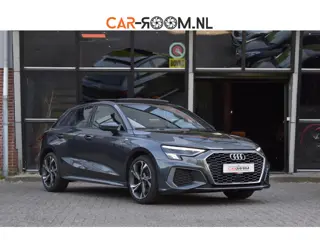 Audi A3 Sportback 35 TFSI 3X S-line Pano Keyless Camera Lane ACC