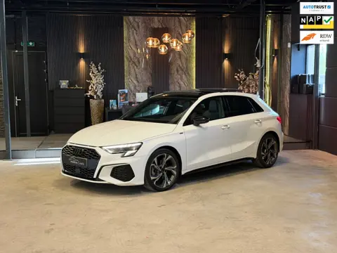 Audi A3 Sportback 30 TFSI 3X S-LINE|PANO|BOMVOL!
