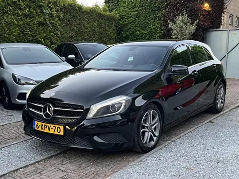 Mercedes-Benz A-klasse 180 Edition Navigatie 4U3 *IN PERFECTE STAAT*