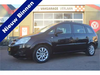 Opel Zafira 2.2 Temptation 7 pers. boekjes 1e eigenaar.
