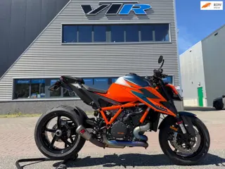 KTM 1290 SuperDuke R ABS Track pack Akrapovic Full options