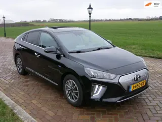 Hyundai IONIQ Premium EV 38 kWh CLIMA NAVI LEATHER ** 10999 NETTO **