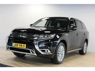 Mitsubishi Outlander 2.4 PHEV Intense+ | Stoel & Stuurverwarming | Cruise | Trekhaak