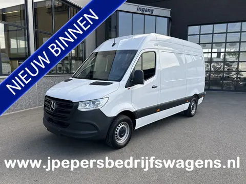 Mercedes-Benz Sprinter 315 CDI L2 H2 RWD Pro MBUX / Trekhaak / Camera / Cruise control / Airco / 270