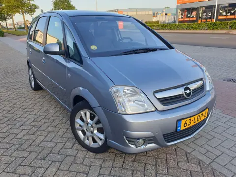 Opel Meriva 1.6-16V Cosmo Automaat