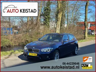 BMW 1-serie 118i EXECUTIVE AUTOMAAT XENON/KEYLESS/NAVIGATIE! ORIGINELE KILOMETERS!
