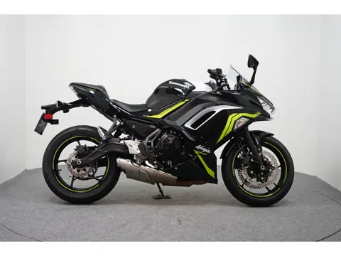 Kawasaki NINJA 650 KRT (bj 2021)