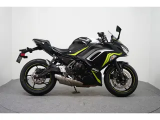 Kawasaki NINJA 650 KRT (bj 2021)
