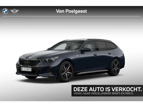 BMW 5 Serie Touring 550e xDrive / Driving Assistant Professional / Glazen Panoramadak / Harman-Kardo
