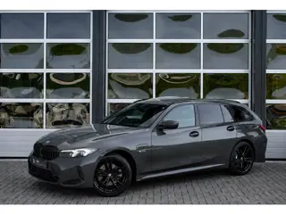 BMW 3-serie Touring 320e xDrive M-Sport LCI | Pano | Head-up | HIFI | 19''