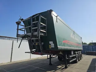 SCHMITZ SKI 24 SL 9.6 50m3 doors