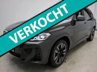 BMW IX3 80 kWh 286pk Executive | SOH 98% | Trekhaak | Sensatec Leder | Navi | CarPlay | Getint glas 