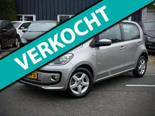 Volkswagen UP! 1.0 groove up!