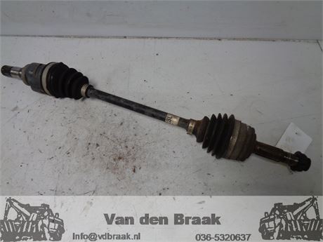 Peugeot 108 1.0 12V 2014-2022 Aandrijfas links