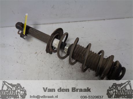 Peugeot 108 1.0 12V 2014-2022 Veerpoot rechts voor