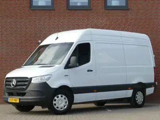 Mercedes-Benz eSprinter 320 L2H2 81kWh Trekhaak/Camera/Navigatie/Standkachel