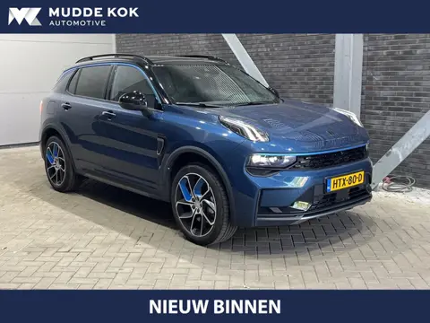Lynk & Co 01 1.5 | Panoramadak | 360° Camera | Trekhaak | Dodehoekdetectie | Leder | 20 Inch