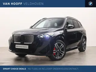 BMW iX1 eDrive20 M Sport / Trekhaak / Sportstoelen / Head-Up / M Adaptief onderstel / Comfort Access