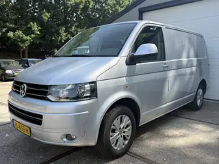 Volkswagen Transporter 2.0 TDI L1H2 | DSG | PDC | Airco | Navi