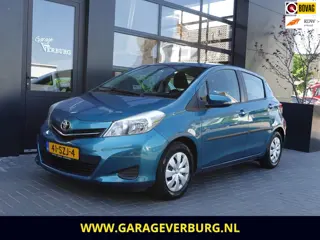 Toyota Yaris 1.0 VVT-i Aspiration (Airco,Achteruitrijcamera,Trekhaak)
