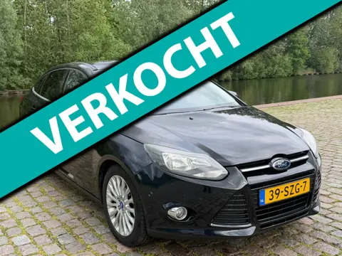 Ford Focus 1.6 EcoBoost Titanium Start stop Airco cruis control stoelverwarming trekhaak parkeer sen