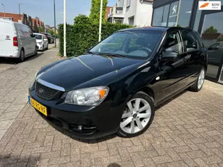Kia Cerato 2.0-16V Sport|Trekhaak|1e Eigenaar|Clima|Nwe APK