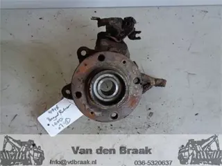 Peugeot Partner 1.6 HDi 2002-2008 Fusee links voor