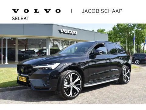 Volvo XC60 T6 AWD 350PK Plug-in Hybrid Plus Dark | Trekhaak | Treeplanken | 21'' | ACC | BLIS |