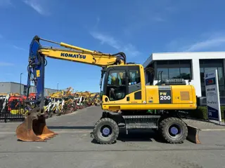 Komatsu PW200-7 (bj 2017)