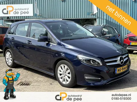 Mercedes-Benz B-Klasse 180 Ambition GARANTIE/AUTOMAAT/CRUISE/AIRCO/NAVI/PDC/LICHTMETAAL rijklaarprij