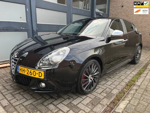 Alfa Romeo Giulietta 1.4 T Exclusive Automaat, Topstaat!