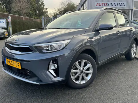 Kia Stonic 1.0 T-GDi MHEV DynamicLine | Trekhaak | Cruise | Camera | Airco |