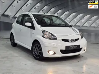 Toyota Aygo 1.0-12V Comfort Navigator luxe uitvoering