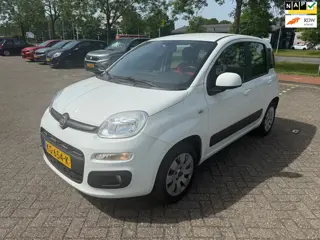Fiat Panda 0.9 TwinAir Lounge / NAP / APK / AIRCO / 2 SLEUTELS / 5 DRS / BOEKJES / ZEER NETTE AUTO!!