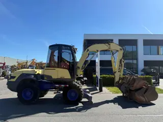 Mecalac 12MTX (bj 2017)