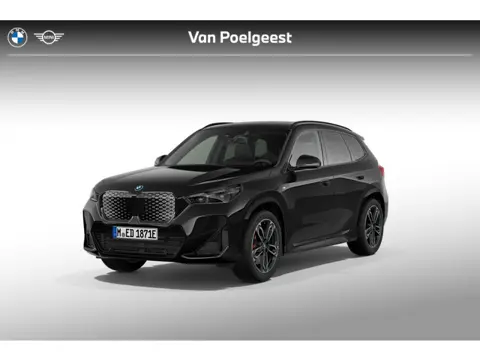 BMW iX1 xDrive30 67 kWh M Sport Edition | M Sportpakket Pro | Premium Pack | Travel Pack