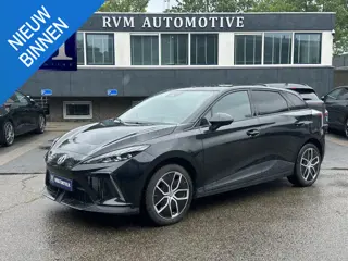 MG MG 4 electric Luxery SOH 95%|360 CAMERA| 7 JAAR MG GARANTIE T/M 05-2031| ELEK. STOEL| DODE HOEK S
