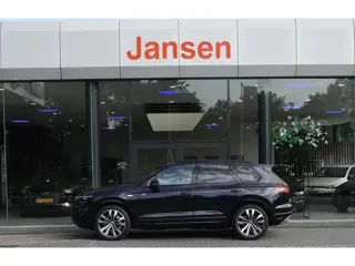 Volkswagen Touareg 3.0 TSi 4MOTION R | PANODAK | LUCHTVERING | MEMORY | LEDER | MASSAGE | 360 CAMERA