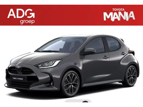 Toyota Yaris 1.5 Hybrid 115 Dynamic | Actieprijs €3500,- korting | Nieuw uit voorraad leverbaar! |