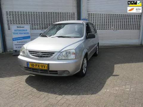 Kia Carens 1.6-16V LX airco