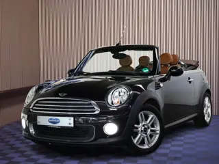 MINI 1.6 Cooper Cabriolet AUTOMAAT Chili LEDER NAVI BT STOELVW PDC '15