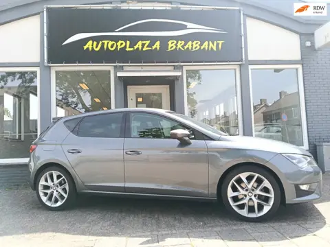 SEAT Leon 1.4 TSI FR/ CRUISE/ CLIMA/ NAVI/ PDC/ STOELVERW/ 18 INCH/ STAGE 1/ 155 PK