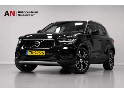 Volvo XC40 2.0 T4 Momentum |Carplay|Adaptive|Stoelverwrm|