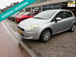 Fiat Grande Punto 1.4-16V Emotion | INRUILKOOPJE | APK TOT 03-11| AIRCO | CRUISE | TREKHAAK |