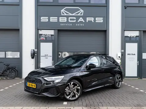 Audi A3 Sportback 40 TFSI e Business edition S line, PANO, CAMERA, Sportstoelen, Carplay