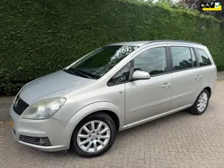 Opel Zafira 1.8 Temptation Airco 7 pers/ APK OKT 26